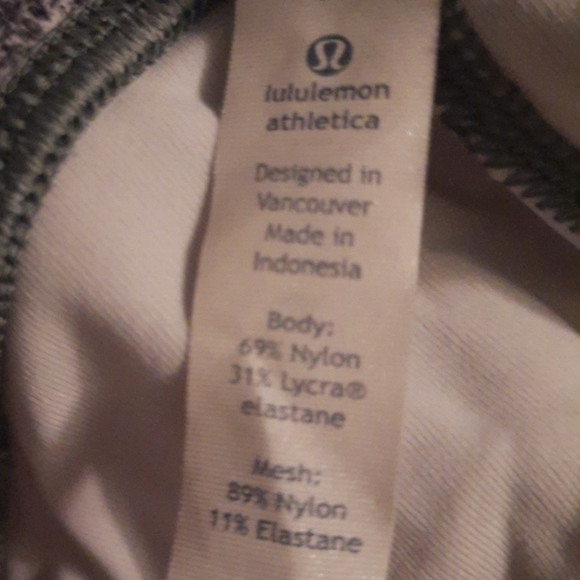Lululemon cropped leggings, size 12 - Picture 6 of 6